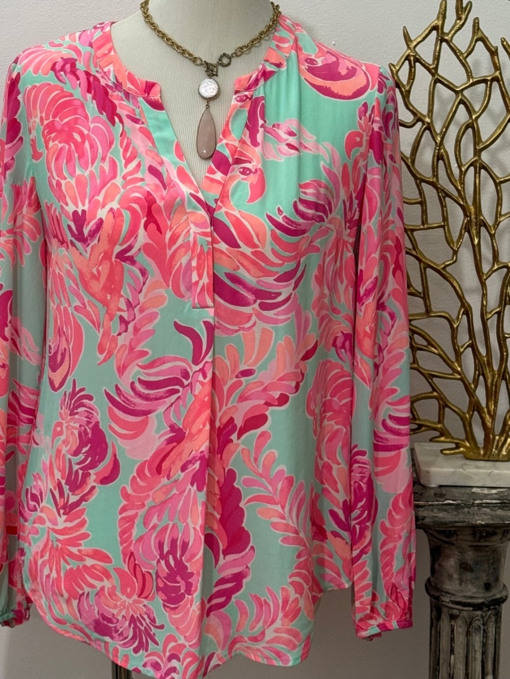 Lilly Pulitzer Mint Green and Pink Silk Popover. Long Sleeve, SZ S,V-Neck Preppy
